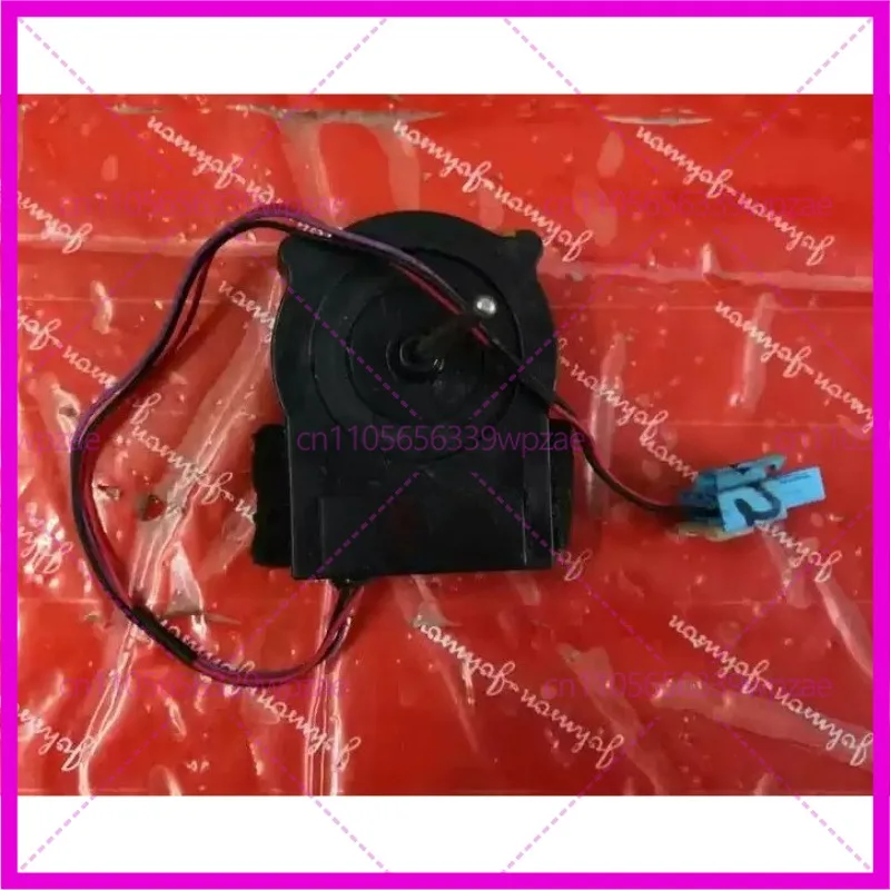 new working for refrigerator ventilation fan motor 4681JB1027B ODM-002C reverse rotary motor
new working for refrigerator ventilation fan motor 4681JB1027B ODM-002C reverse rotary motor