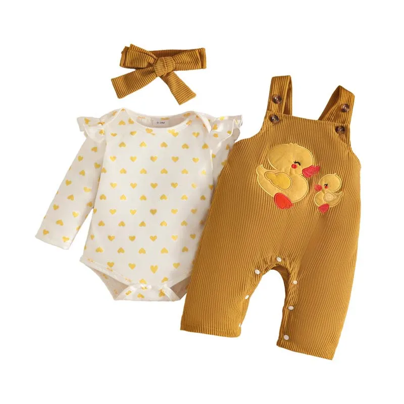 Newborn Baby Girl Outfit Heart Print Ruffle Long Sleeve Bodysuit+Duck Embroidery Overalls+Headband Spring Autumn Clothes 0-18M
Newborn Baby Girl Outfit Heart Print Ruffle Long Sleeve Bodysuit+Duck Embroidery Overalls+Headband Spring Autumn Clothes 0-18M