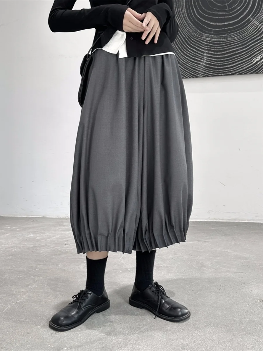 Dark Suit Wide Leg Flower Bud Pants Women Loose Large Size Nine Lantern Casual Pants Versatile Wide Leg Grandmother Pants
Dark Suit Wide Leg Flower Bud Pants Women Loose Large Size Nine Lantern Casual Pants Versatile Wide Leg Grandmother Pants