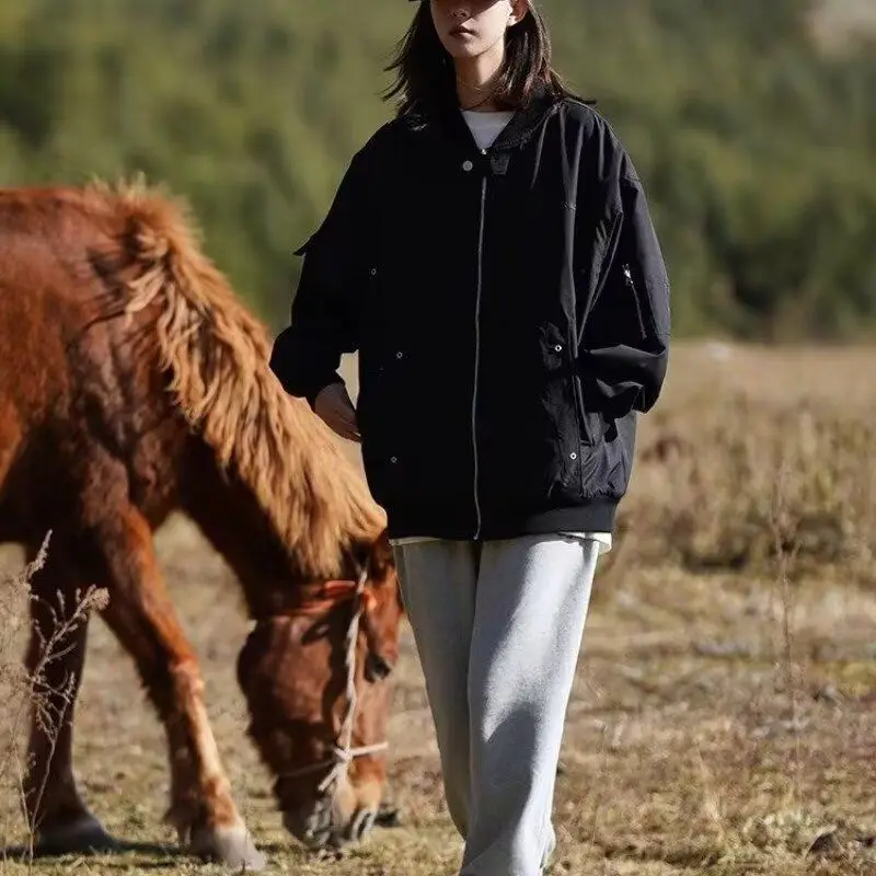 Мужская куртка свободного кроя 2024: Весна-Осень, в стиле Харадзюку, Гонконг, уличная мода, корейская версия, с манжетами на рукавах
Мужская куртка свободного кроя 2024: Весна-Осень, в стиле Харадзюку, Гонконг, уличная мода, корейская версия, с манжетами на рукавах