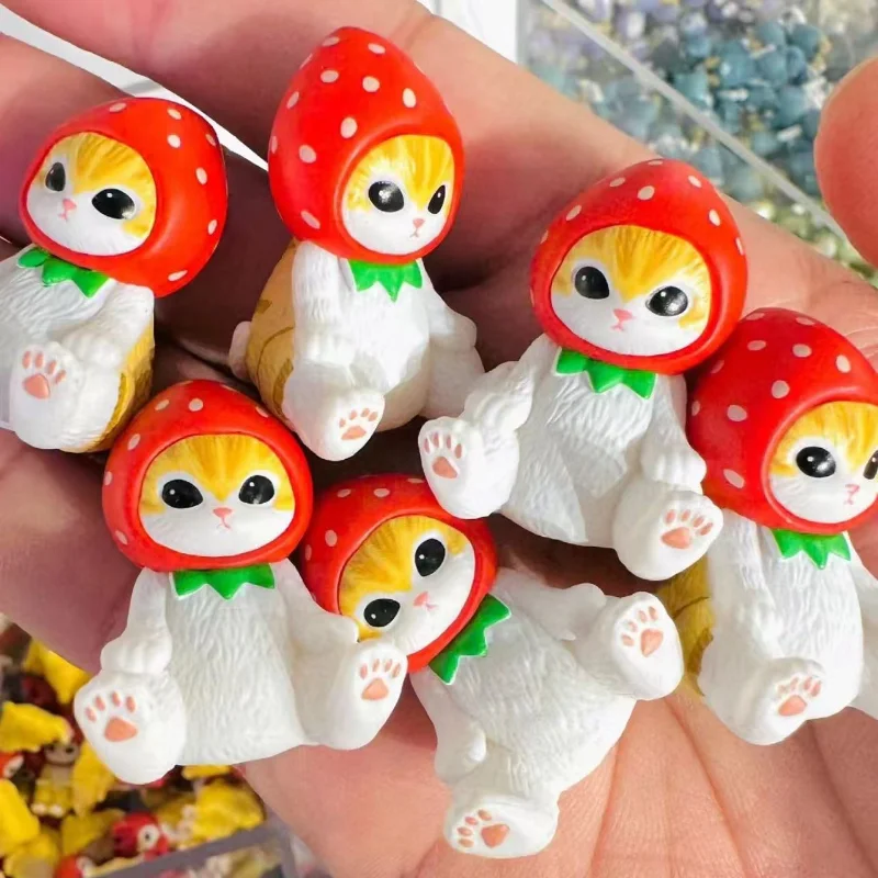Kawaii Strawberry Cat Resin Figurine Cartoon Cross-dressing Cat Mini Doll Home Decoration Accessories Cute Animal for Girls Gift
Kawaii Strawberry Cat Resin Figurine Cartoon Cross-dressing Cat Mini Doll Home Decoration Accessories Cute Animal for Girls Gift