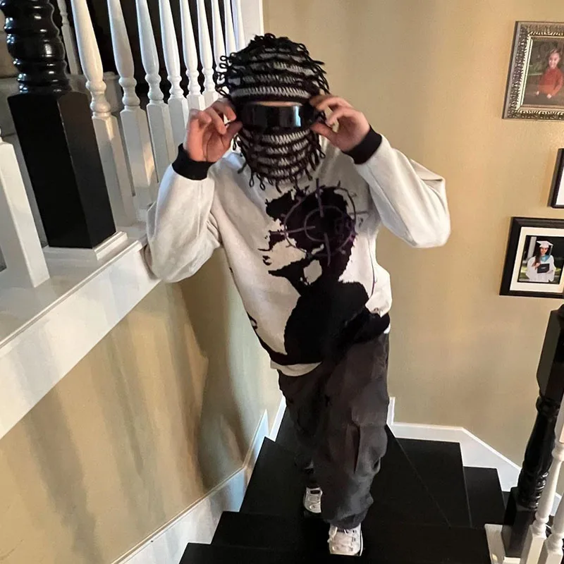 Зимняя теплая одежда с вышивкой в стиле ретро Свитер женский американский Y2K ретро повседневный простой свитер оверсайз мужской
Зимняя теплая одежда с вышивкой в стиле ретро Свитер женский американский Y2K ретро повседневный простой свитер оверсайз мужской