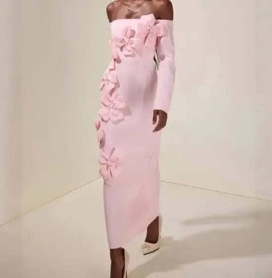 New Women Dresses Strapless Long Sleeve 3D Pollen Color Elegant Back Slit Dress Temperament Spring Fashion Women's Sexy Dress
New Women Dresses Strapless Long Sleeve 3D Pollen Color Elegant Back Slit Dress Temperament Spring Fashion Women's Sexy Dress