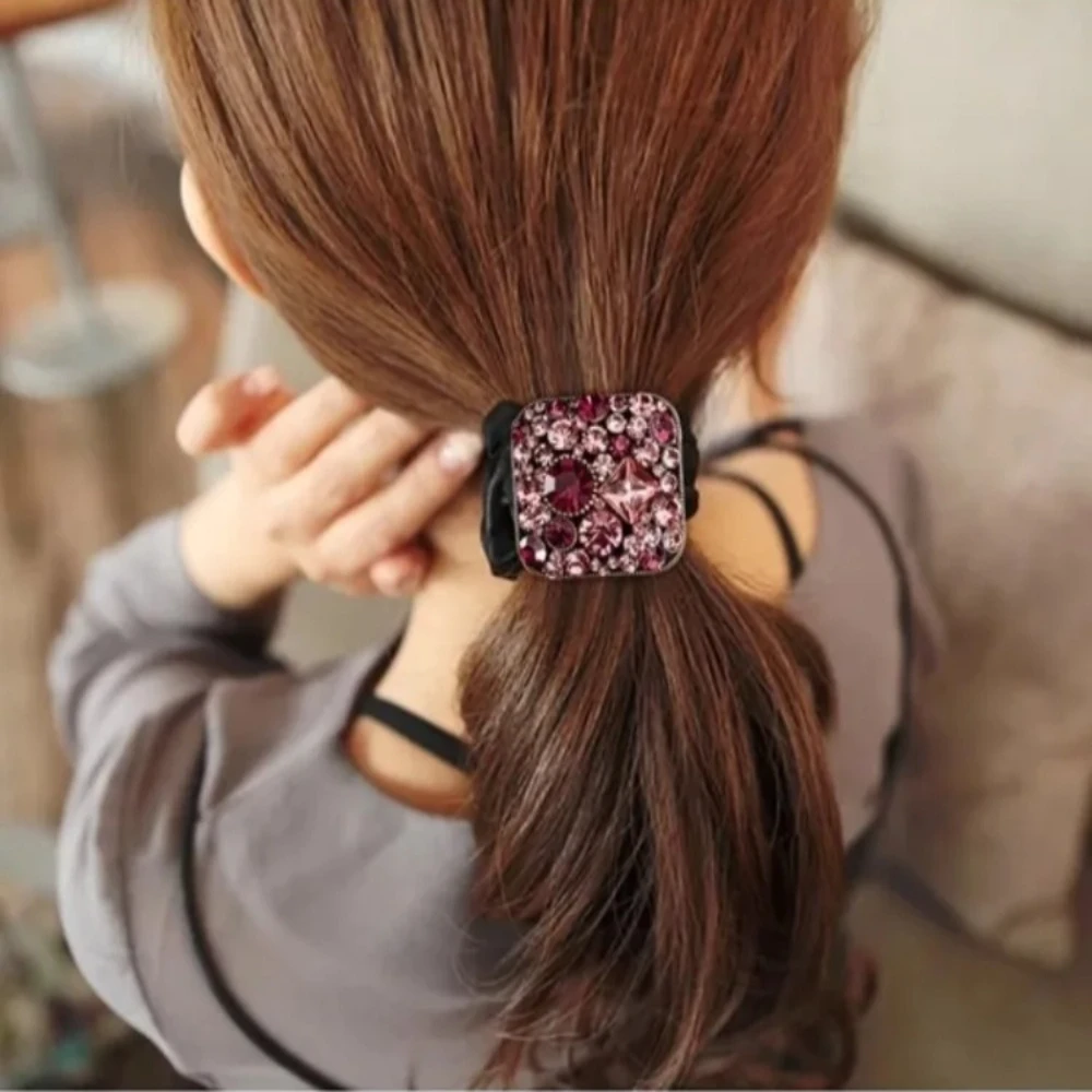 Korean Luxury Vintage Rhinestone Hair Rope Elegant Fashion Women's Hair Band with Sparkle Chic Hair Accessory
Korean Luxury Vintage Rhinestone Hair Rope Elegant Fashion Women's Hair Band with Sparkle Chic Hair Accessory