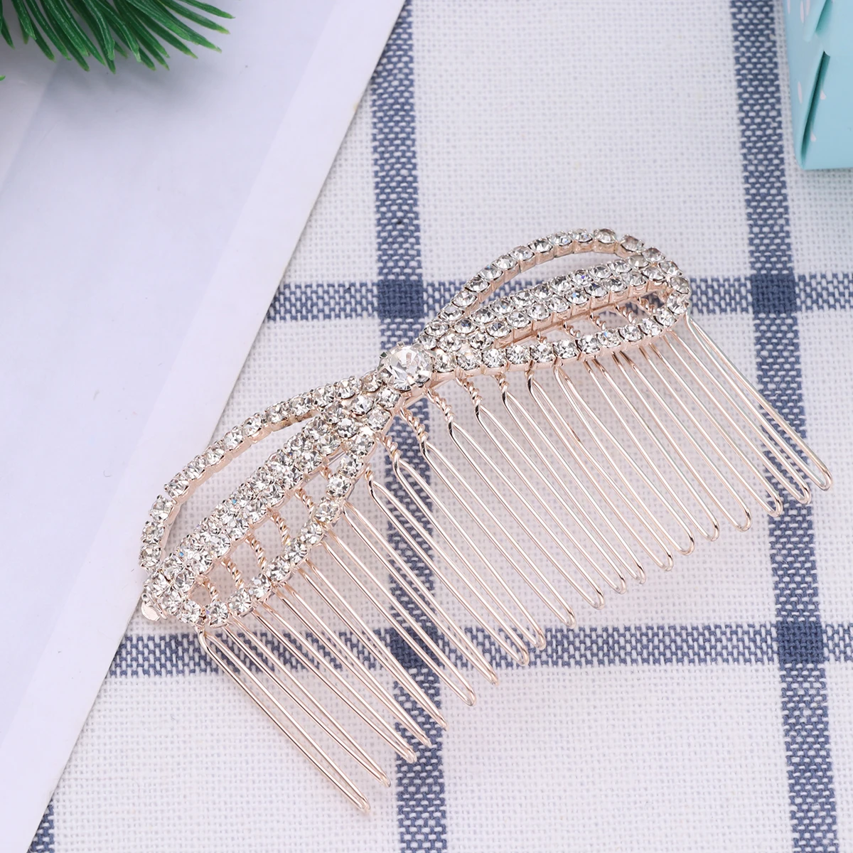 Pearl Bow Comb Elegant Crystal Bridal Accessories for Bride Hair Comb For Bride Bridesmaid Party Prom Special Occasions Hair
Pearl Bow Comb Elegant Crystal Bridal Accessories for Bride Hair Comb For Bride Bridesmaid Party Prom Special Occasions Hair