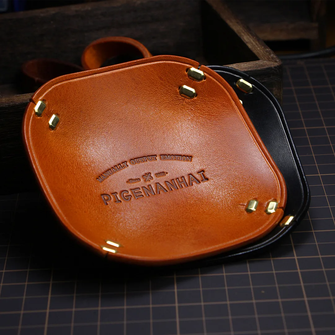 Vegetable Tanned Leather Nordic Vintage Tray, Entrance Key Wenwan Jewelry Watch Storage Box, Leather, Home Office Storage
Vegetable Tanned Leather Nordic Vintage Tray, Entrance Key Wenwan Jewelry Watch Storage Box, Leather, Home Office Storage