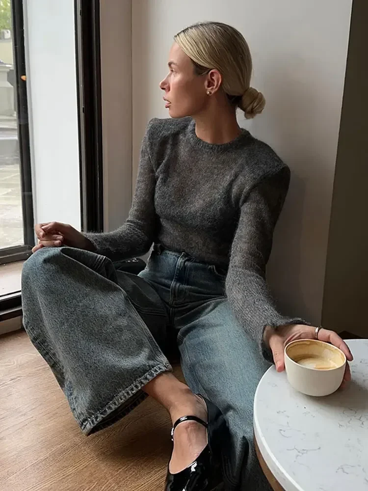 LangMaoFashion Solid Round Neck Thin Sweater Elegant Long Sleeve Bodycon Knitted Pullover 2024 New Autumn Lady Commuting Street
LangMaoFashion Solid Round Neck Thin Sweater Elegant Long Sleeve Bodycon Knitted Pullover 2024 New Autumn Lady Commuting Street