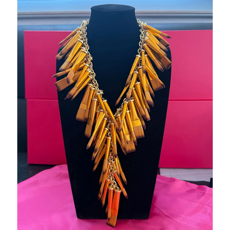 Brass Gold Plated Makeup Brush Necklace Bracelet Luxury Jewelry Set Women High Quality Accessories
Brass Gold Plated Makeup Brush Necklace Bracelet Luxury Jewelry Set Women High Quality Accessories