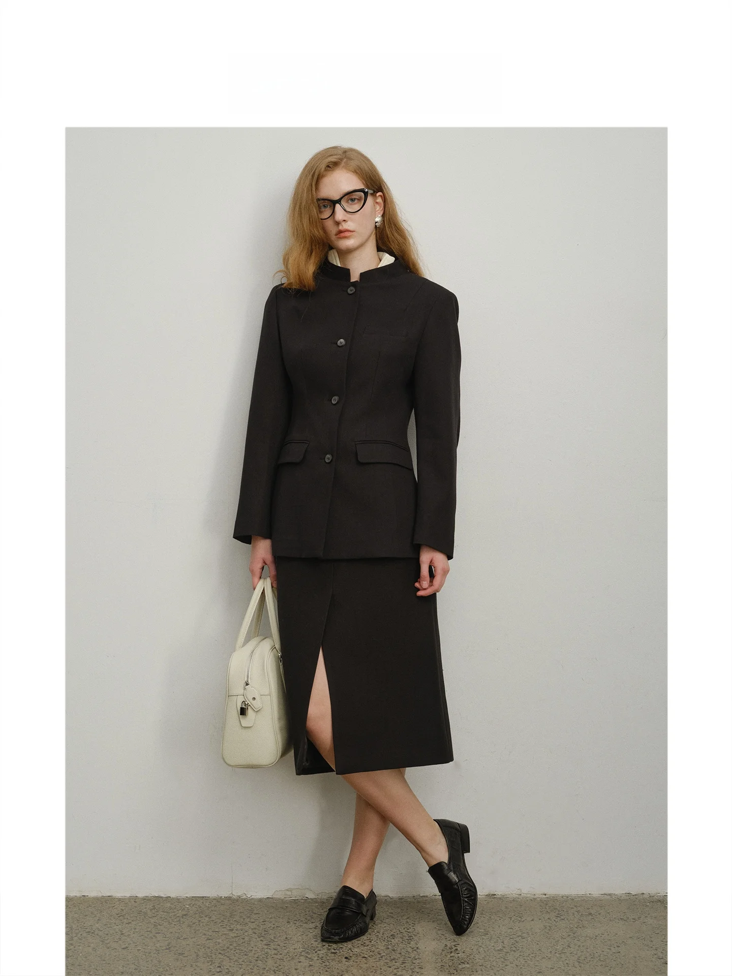 Elegant Commuter HAVEHAS Black Midi Skirt Georgette Linen Blend Front Split Classic Versatile Office Wear City Commute Friendly
Elegant Commuter HAVEHAS Black Midi Skirt Georgette Linen Blend Front Split Classic Versatile Office Wear City Commute Friendly