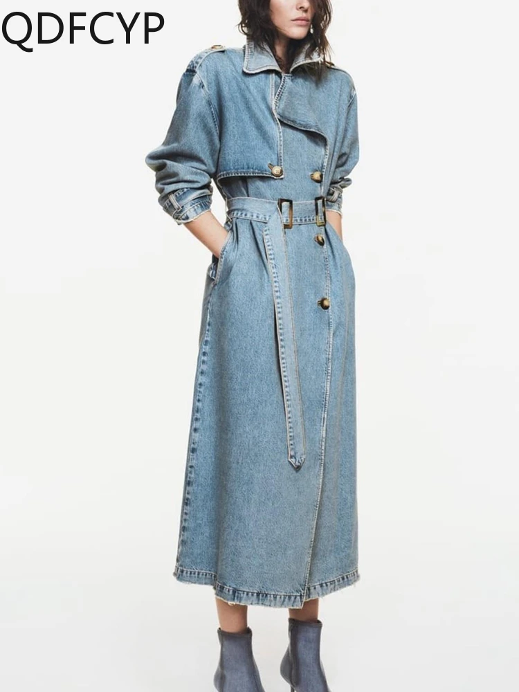 Autumn Winter New in 2023 Womens Coat Fashion Loose Double-breasted Denim Trench Long Coat Vintage Slim Belt Elegant Streetwear
Autumn Winter New in 2023 Womens Coat Fashion Loose Double-breasted Denim Trench Long Coat Vintage Slim Belt Elegant Streetwear