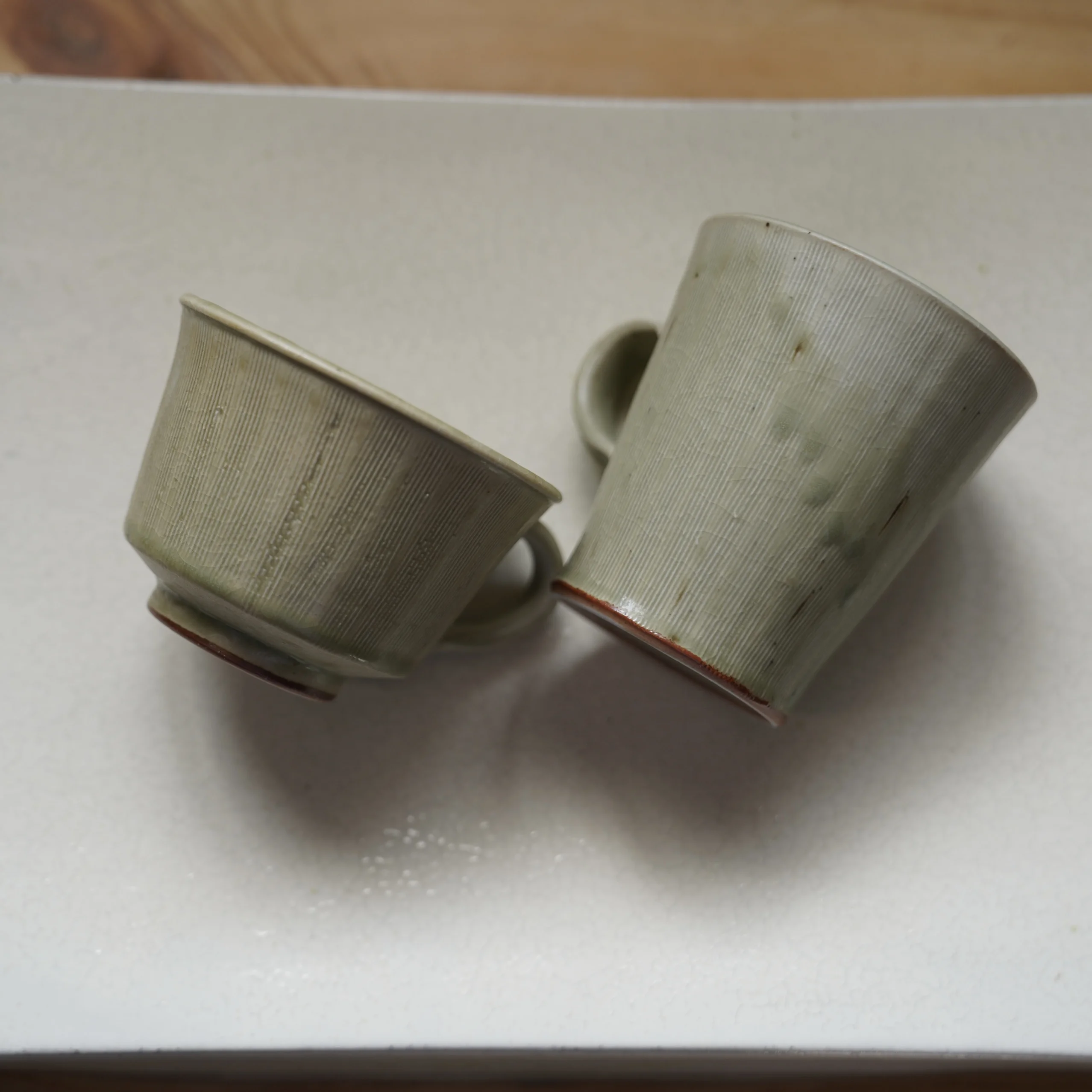 Handmade Ceramic Coffee Cup with Comb Pattern Handle Ash Glaze Original Handmade Japanese Style Adult Ceramic Cup for Beverages
Handmade Ceramic Coffee Cup with Comb Pattern Handle Ash Glaze Original Handmade Japanese Style Adult Ceramic Cup for Beverages