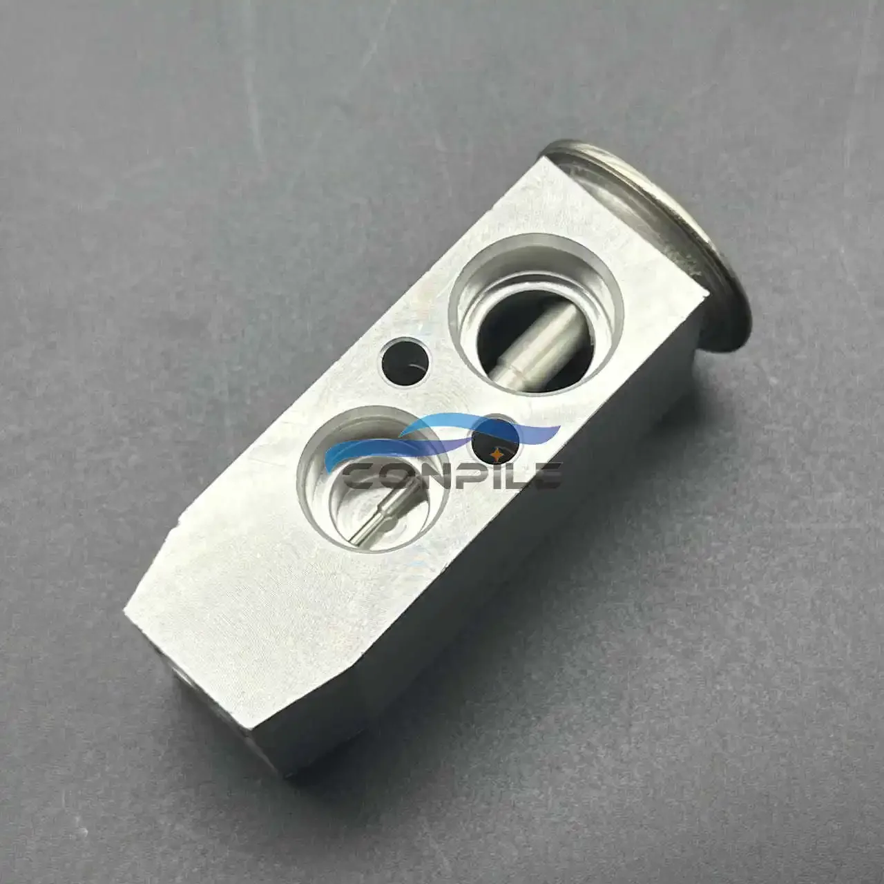 1pc for lifan X50 530 Sail 520 320 Myway 620 X60 Air Conditioner Expansion Valve 
1pc for lifan X50 530 Sail 520 320 Myway 620 X60 Air Conditioner Expansion Valve