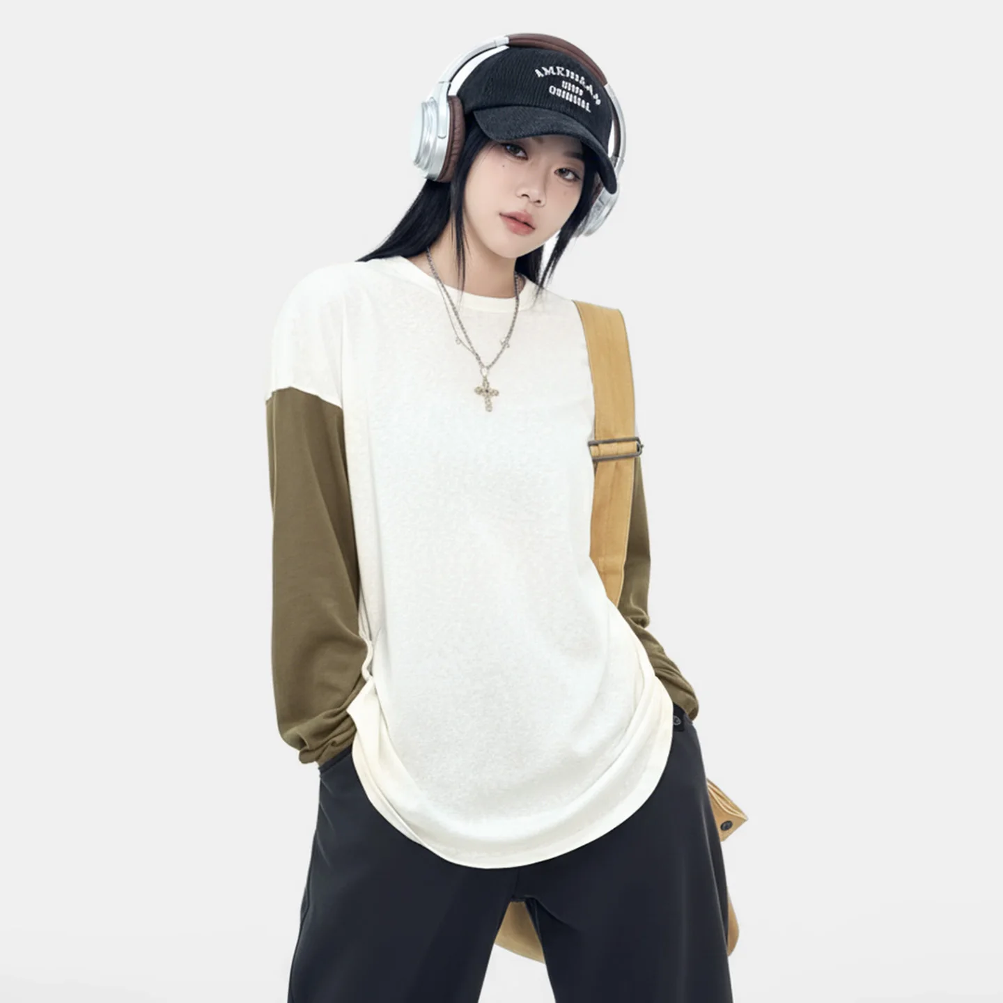 Maden Women's Lightweight Color Block Long Sleeve T Shirt Loose Fit Casual Crewneck Layering Spring Ivory Top
Maden Women's Lightweight Color Block Long Sleeve T Shirt Loose Fit Casual Crewneck Layering Spring Ivory Top