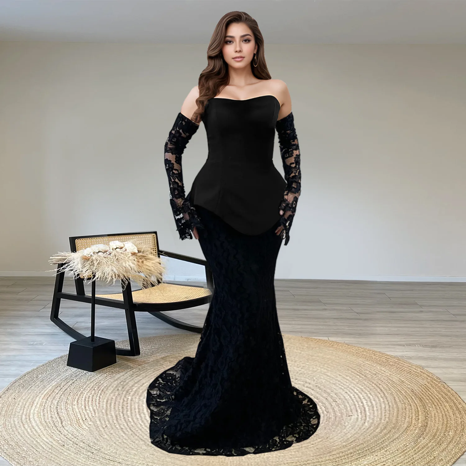 European and American fashion women's clothing sexy tube top perspective lace dress two-piece set
European and American fashion women's clothing sexy tube top perspective lace dress two-piece set
