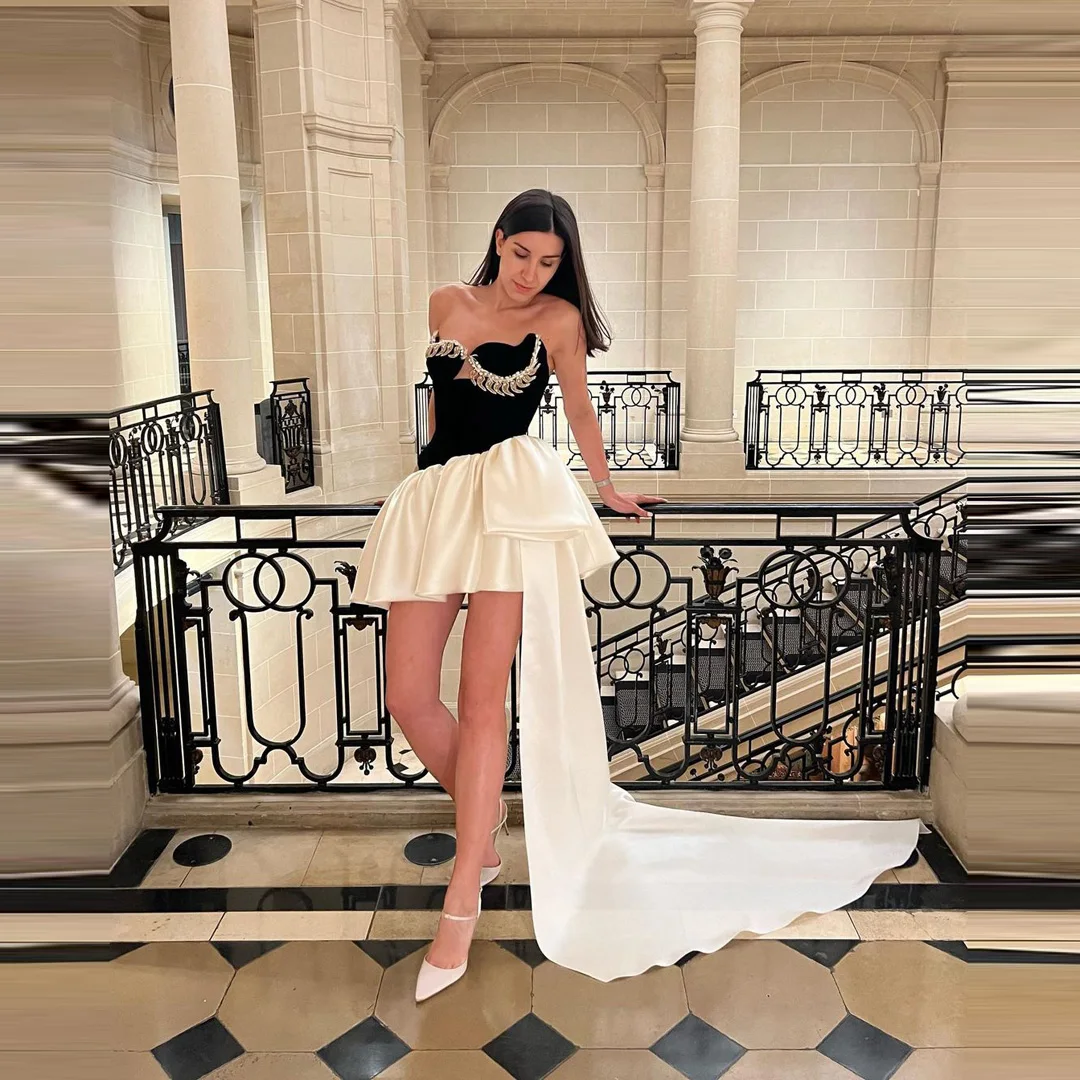 Trendy Strapless Black And White Short Women Wedding Dress Mini A-line Shape Ruffled Satin Dress Long Train Photography Bride Dr
Trendy Strapless Black And White Short Women Wedding Dress Mini A-line Shape Ruffled Satin Dress Long Train Photography Bride Dr