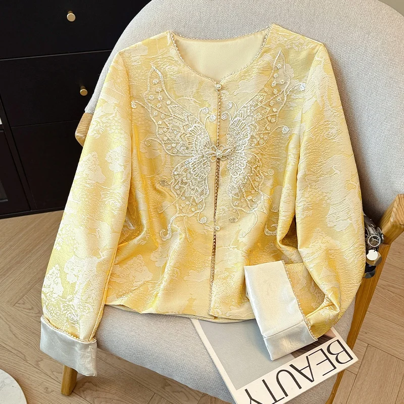 Весна 2026: Женская свободная толстовка-рубашка оверсайз с вышивкой в виде цветов, создающая ощущение высокого класса, для ношения поверх верхней одежды
Весна 2026: Женская свободная толстовка-рубашка оверсайз с вышивкой в виде цветов, создающая ощущение высокого класса, для ношения поверх верхней одежды