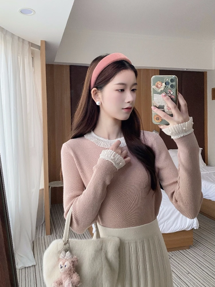 Женский облегающий трикотажный топ MOBAI с кружевной отделкой и круглым вырезом, базовый слой, простой и элегантный, для осени и зимы
Женский облегающий трикотажный топ MOBAI с кружевной отделкой и круглым вырезом, базовый слой, простой и элегантный, для осени и зимы