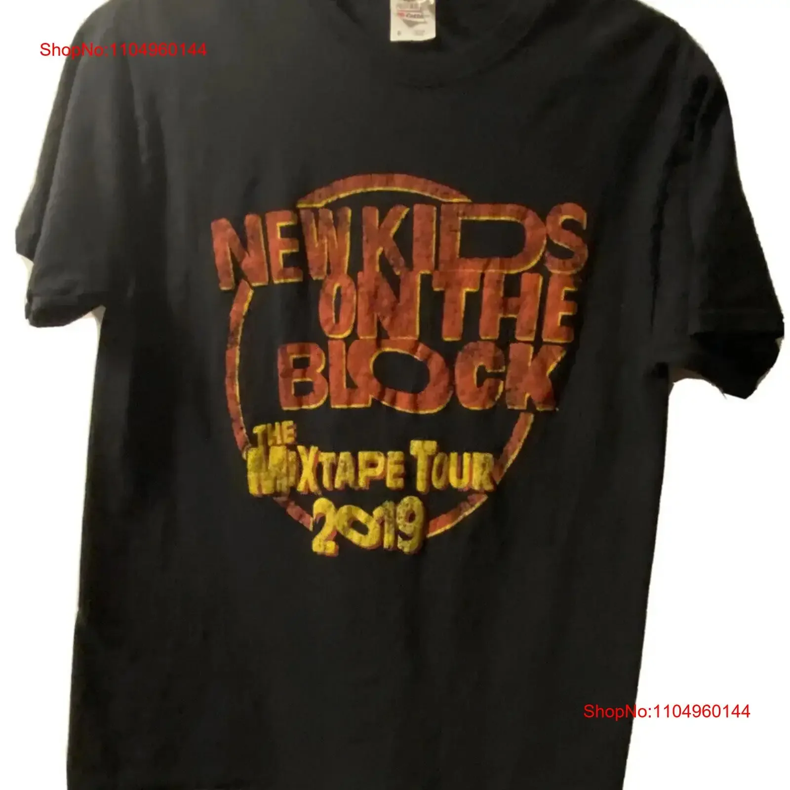 New Kids On The Block Mix Tape 2019 Tour Black T Shirt Small Without Tags vintage Washed homme Slightly fashion Stretched
New Kids On The Block Mix Tape 2019 Tour Black T Shirt Small Without Tags vintage Washed homme Slightly fashion Stretched