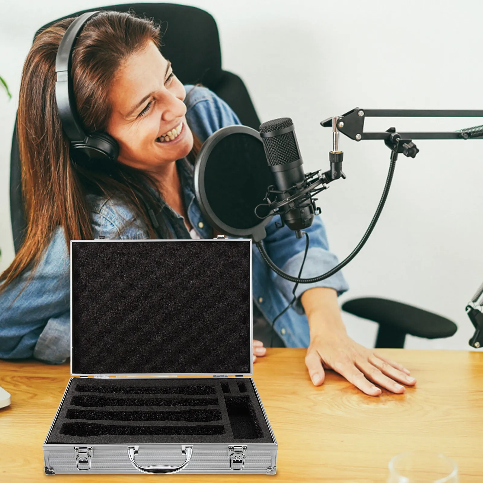 Robust Hard Microphone Storage Case Mic Protective Organizer for Wireless Mic Cables Silicone Rings Sponge Covers Travel Outdoor
Robust Hard Microphone Storage Case Mic Protective Organizer for Wireless Mic Cables Silicone Rings Sponge Covers Travel Outdoor