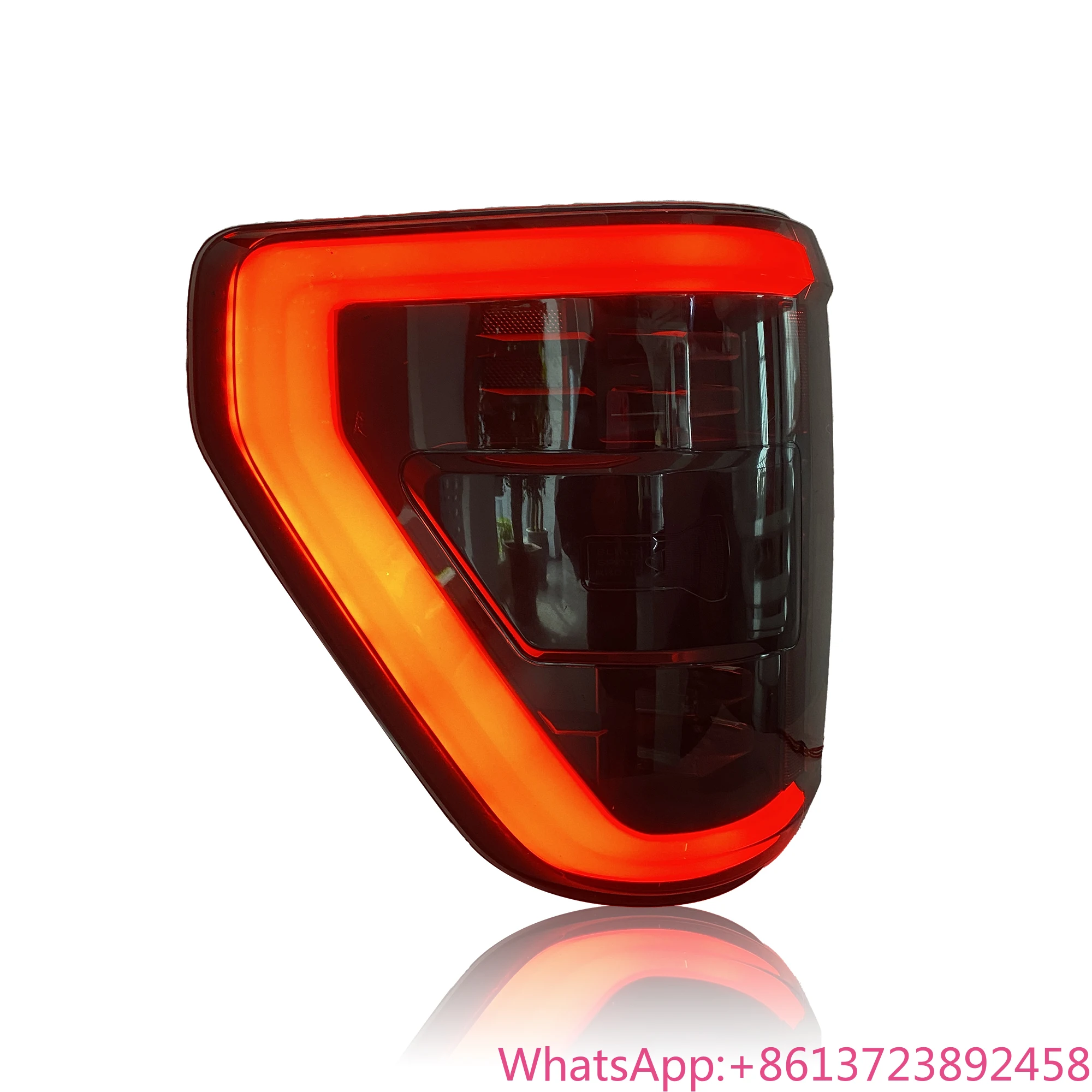 LED Car Taillights for Ford F-150 F150 2021-2023 Car Accessories Back Lights Tail Lights Rear Lamp
LED Car Taillights for Ford F-150 F150 2021-2023 Car Accessories Back Lights Tail Lights Rear Lamp