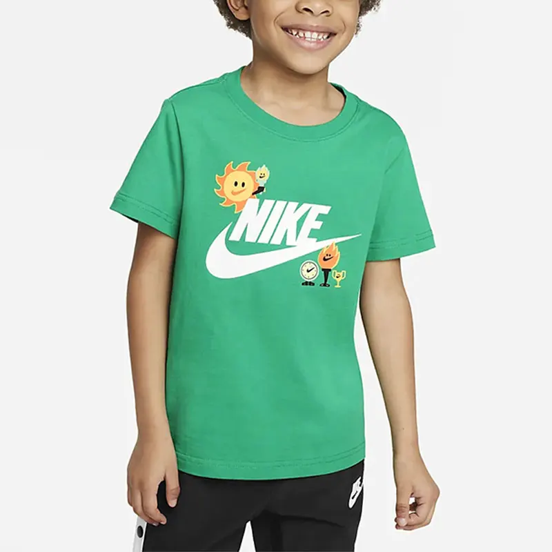 Nike genuine summer children's round neck breathable cartoon pattern sports short sleeved shirt FQ3660-324
Nike genuine summer children's round neck breathable cartoon pattern sports short sleeved shirt FQ3660-324