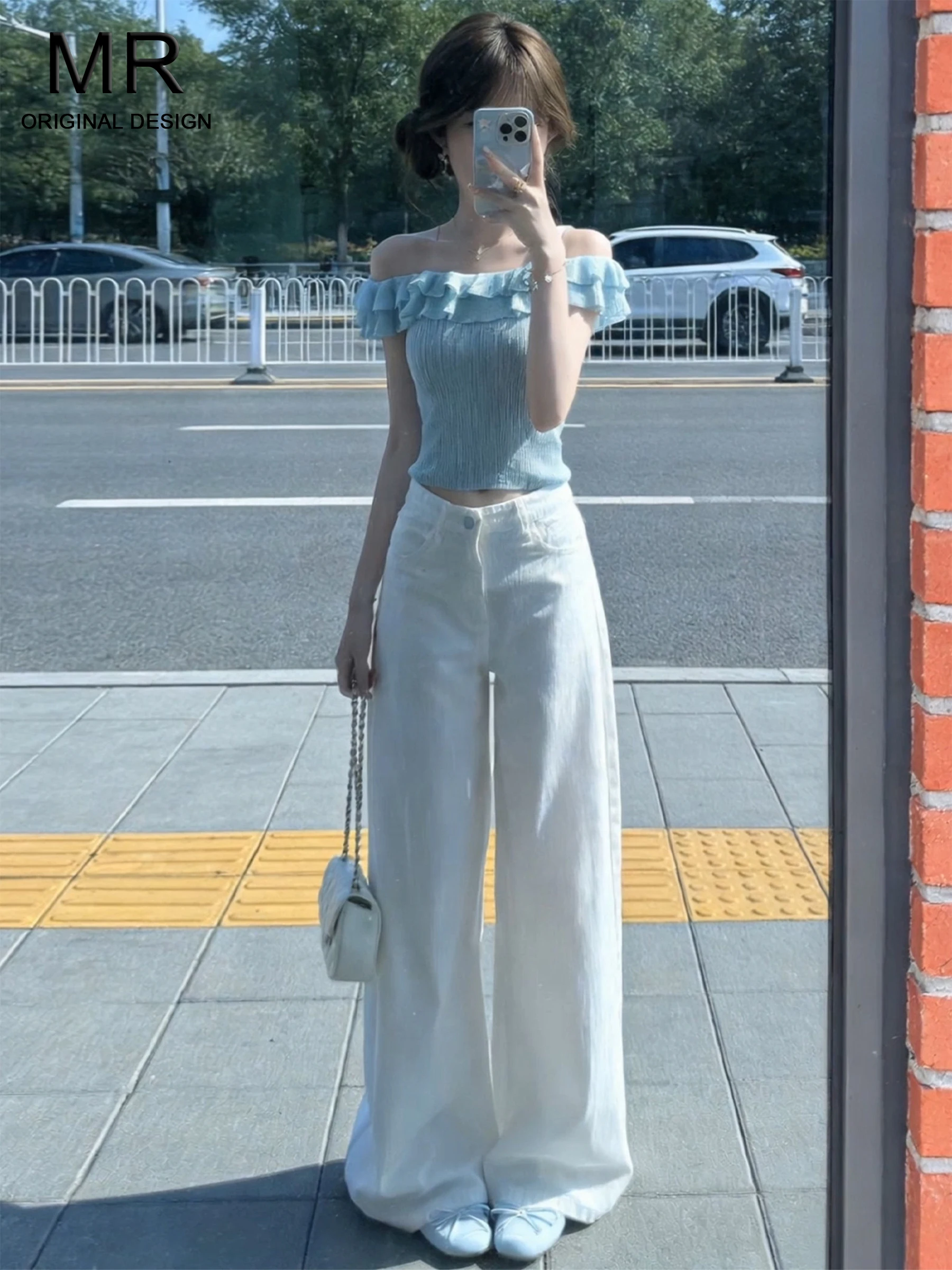 American Style High Waist Wide Leg Denim Jeans Women's Summer Loose Drapey Casual Straight Floor-Length Pants
American Style High Waist Wide Leg Denim Jeans Women's Summer Loose Drapey Casual Straight Floor-Length Pants
