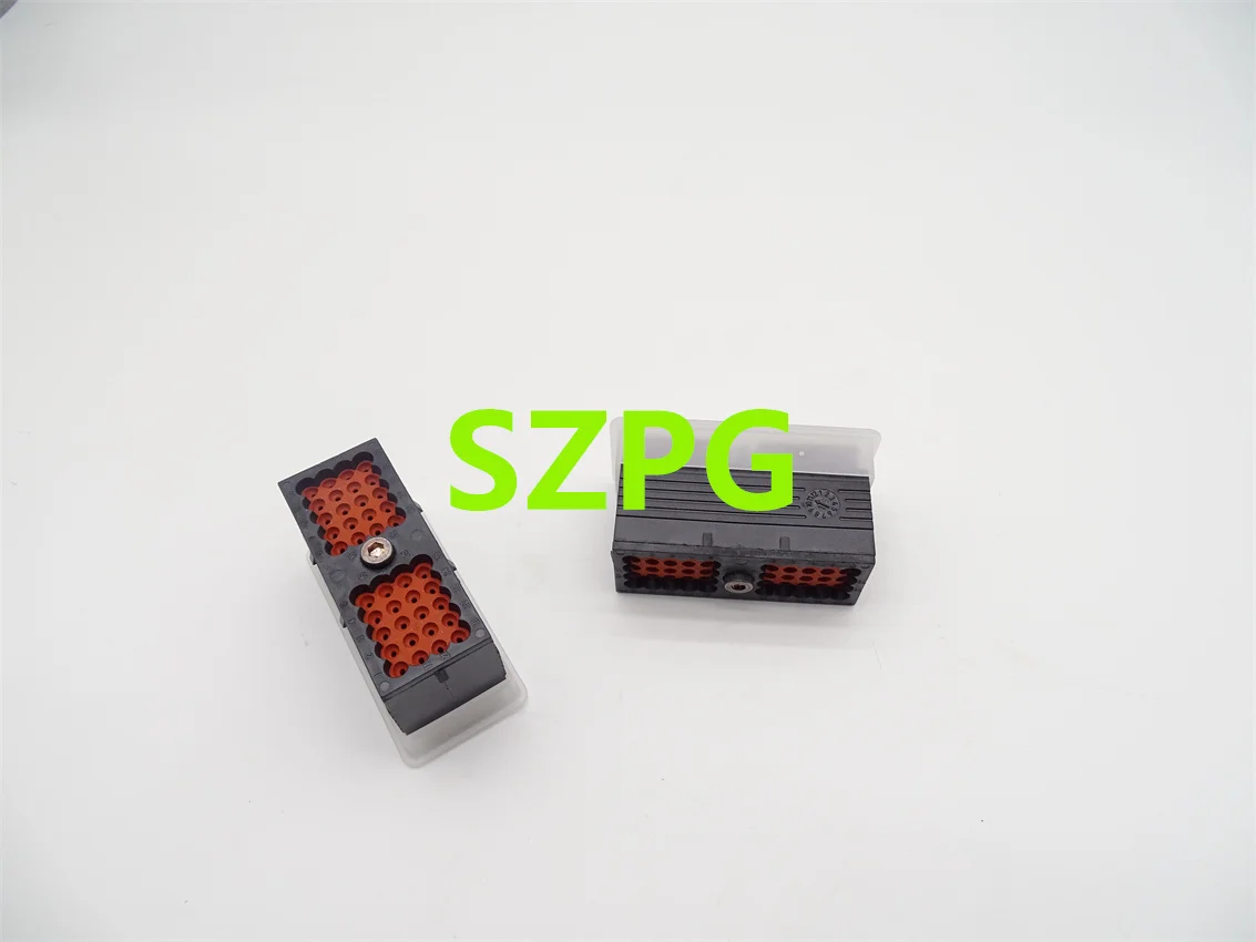 1PC 40 Pin connector DRC series socket DRC16-40SA DRC16-40S DRC16-40SE Jcb 3c Heavy machinery plug With Terminal
1PC 40 Pin connector DRC series socket DRC16-40SA DRC16-40S DRC16-40SE Jcb 3c Heavy machinery plug With Terminal