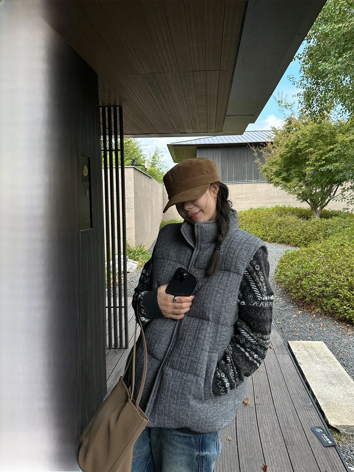 Женский хлопковый жилет D YANGJUN 2025: Новая зимняя коллекция, вязаный, классический, в стиле преппи, с длинными рукавами, на молнии
Женский хлопковый жилет D YANGJUN 2025: Новая зимняя коллекция, вязаный, классический, в стиле преппи, с длинными рукавами, на молнии