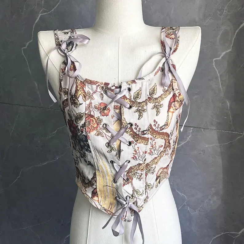 Victorian corsets, lace-up corsets, Renaissance corsets, princess camisole, vintage painted corsets, French vintage embroidered
Victorian corsets, lace-up corsets, Renaissance corsets, princess camisole, vintage painted corsets, French vintage embroidered