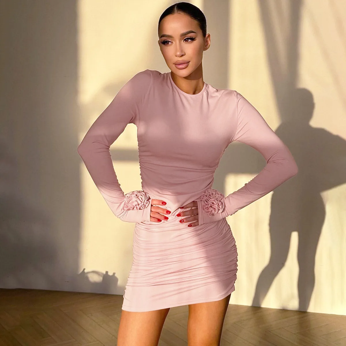 Sexy Women's Bodycon Dresses Long Sleeve Dress Women Mini Dress with Gloves Solid Half Turtleneck Dress Spring Autumn Party Club
Sexy Women's Bodycon Dresses Long Sleeve Dress Women Mini Dress with Gloves Solid Half Turtleneck Dress Spring Autumn Party Club