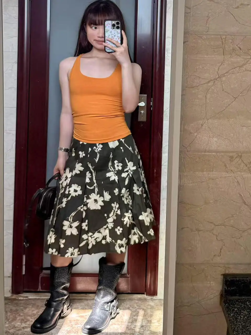 Floral Print Cotton A-Line Midi Skirt Women's Summer Vaion Sle Slimming Pleated Versatile f-length Skirt
Floral Print Cotton A-Line Midi Skirt Women's Summer Vaion Sle Slimming Pleated Versatile f-length Skirt