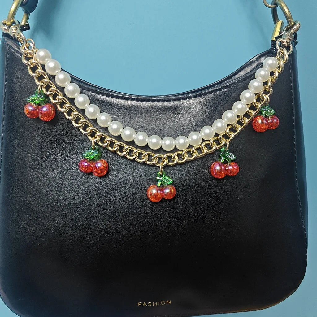 Pearl Cherry Pendant Bag Bilayer Fashionable Keychains For Bags Charms Women Accessories Jewelry Birthday Gift Wholesale
Pearl Cherry Pendant Bag Bilayer Fashionable Keychains For Bags Charms Women Accessories Jewelry Birthday Gift Wholesale
