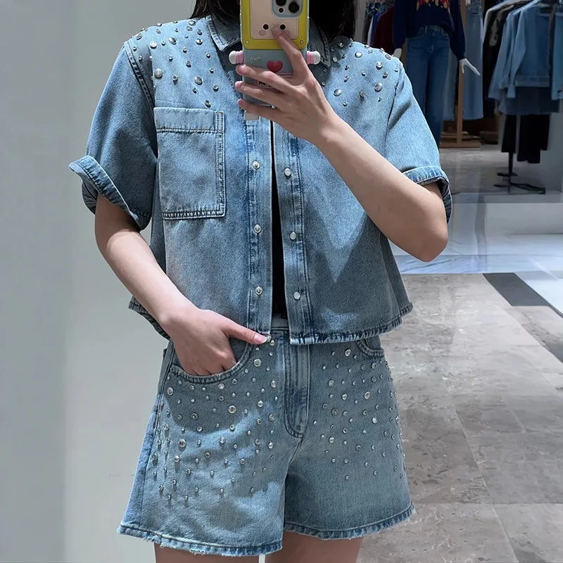 Loose Fit Denim irt And orts Set High Waist Sparkling Rhinestones Waed Cotton Casual Spring Faion Women's Outfit
Loose Fit Denim irt And orts Set High Waist Sparkling Rhinestones Waed Cotton Casual Spring Faion Women's Outfit