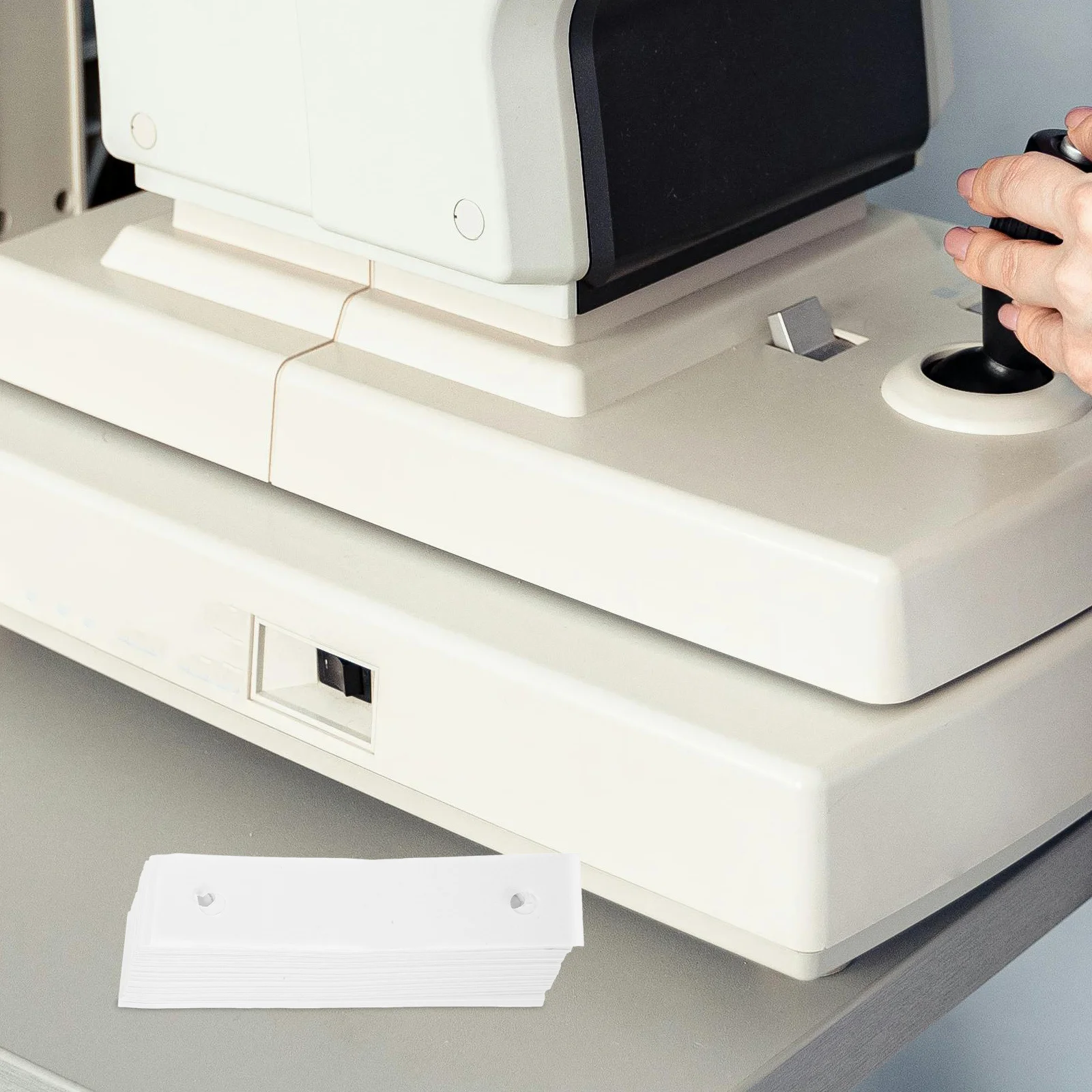 5Packs High-Quality Disposable Chin Paper for Eye Examination Fit All Ages Ophthalmic Equipment Rest Paper Optometry Supplies
5Packs High-Quality Disposable Chin Paper for Eye Examination Fit All Ages Ophthalmic Equipment Rest Paper Optometry Supplies