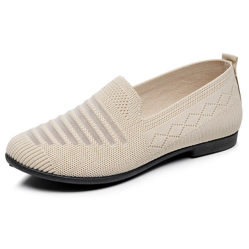 New Style of Old Beijing Cloth Shoes Women with Soft Soles in Summer Breathable Flat Lightweight and Casual Shoes Wear-resistant
New Style of Old Beijing Cloth Shoes Women with Soft Soles in Summer Breathable Flat Lightweight and Casual Shoes Wear-resistant