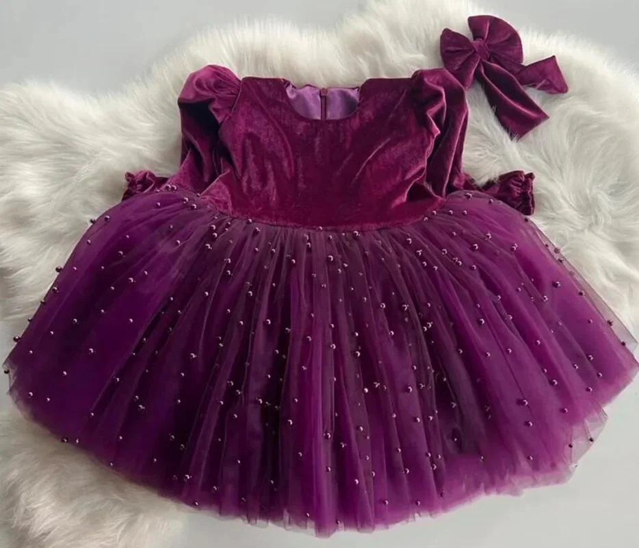Customized Purple Flower Girl Dresses For Wedding Velvet Pearls Bow Full Sleeves Little Girl Evening Party First Communion Gown
Customized Purple Flower Girl Dresses For Wedding Velvet Pearls Bow Full Sleeves Little Girl Evening Party First Communion Gown