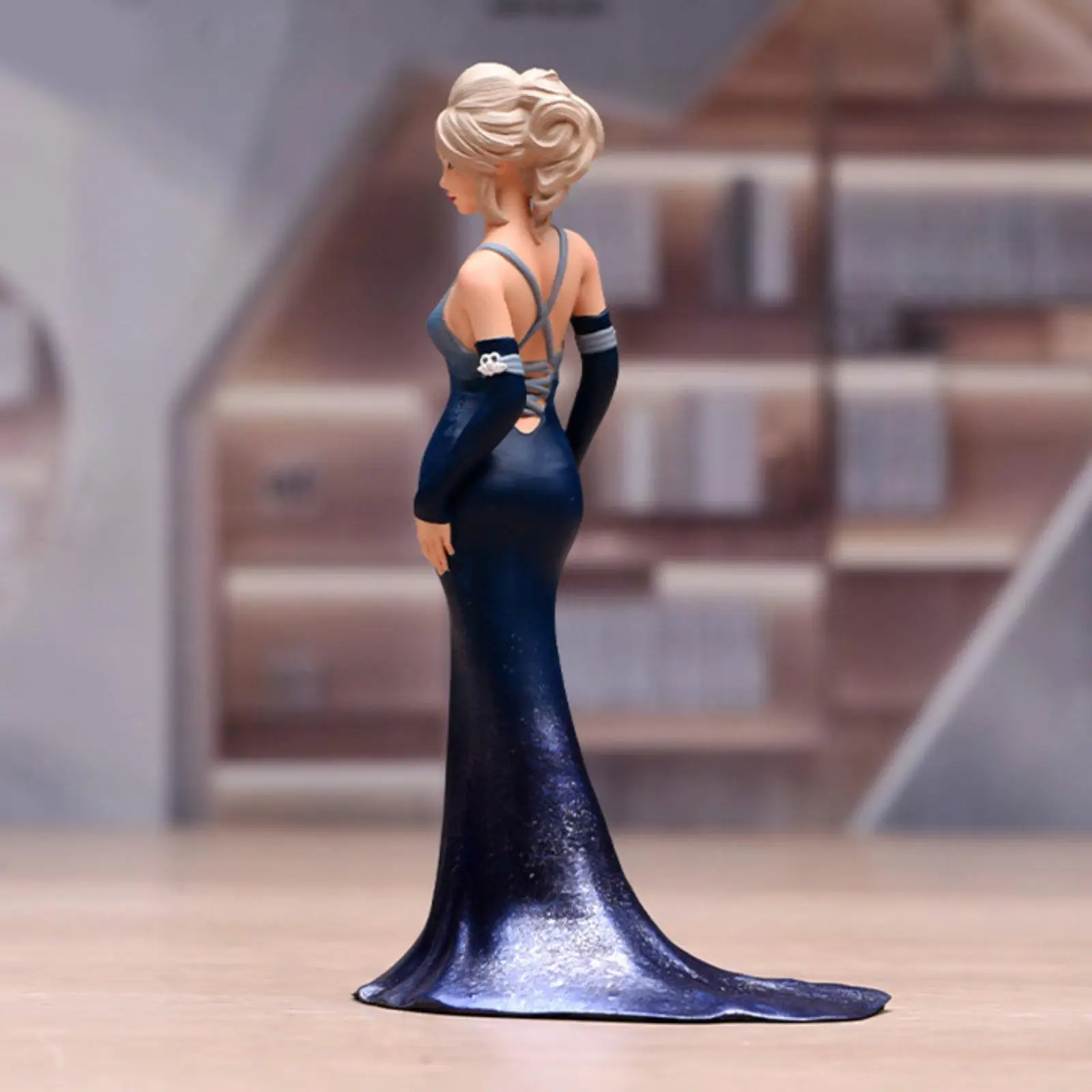 1/24 Scale Woman Miniature Figure Miniature People Figurine DIY Projects Painted
1/24 Scale Woman Miniature Figure Miniature People Figurine DIY Projects Painted