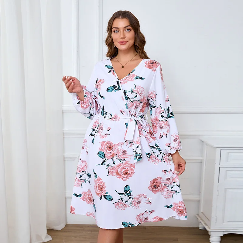 New lantern sleeves v-neck waist wrap printed temperament dress large size women's clothing fashionable simple and elegant tempe
New lantern sleeves v-neck waist wrap printed temperament dress large size women's clothing fashionable simple and elegant tempe