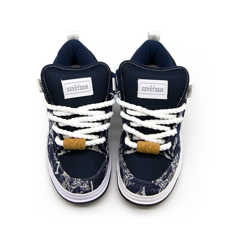 Men's soft soled skateboard shoes, suitable for daily wear, blue fashionable and comfortable, thick shoelaces, super thick
Men's soft soled skateboard shoes, suitable for daily wear, blue fashionable and comfortable, thick shoelaces, super thick