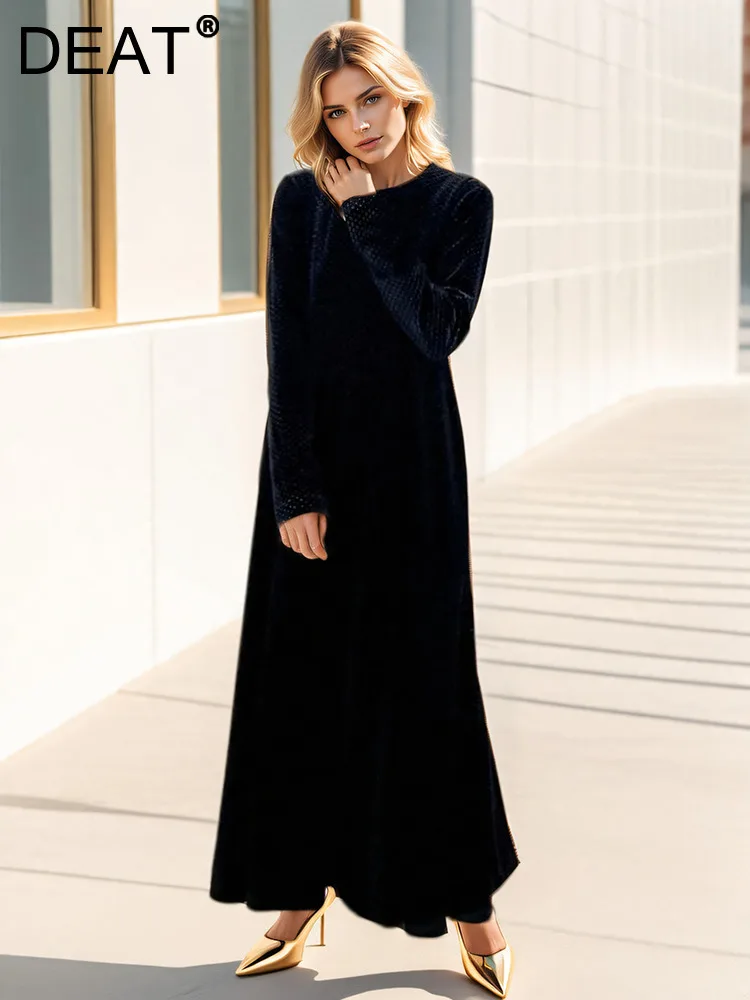 DEAT Fashion Women Polka Dot Velvet Dress Round Neck Long Sleeve Black Simple Ankle-length Dresses Autumn 2024 New Tide 7AB5002
DEAT Fashion Women Polka Dot Velvet Dress Round Neck Long Sleeve Black Simple Ankle-length Dresses Autumn 2024 New Tide 7AB5002