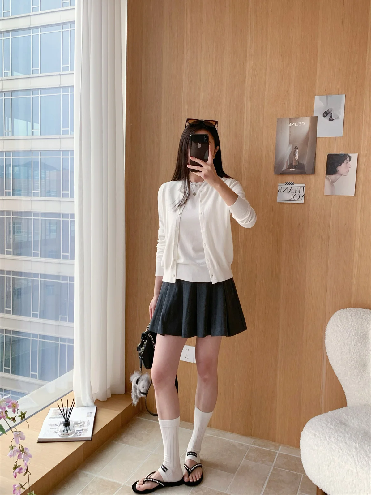 Knitted round Neck Short Sleeve Sweater Casual Style Slim Fit Cotton Open Cardigan Two Styles Available in 26 New Colors
Knitted round Neck Short Sleeve Sweater Casual Style Slim Fit Cotton Open Cardigan Two Styles Available in 26 New Colors