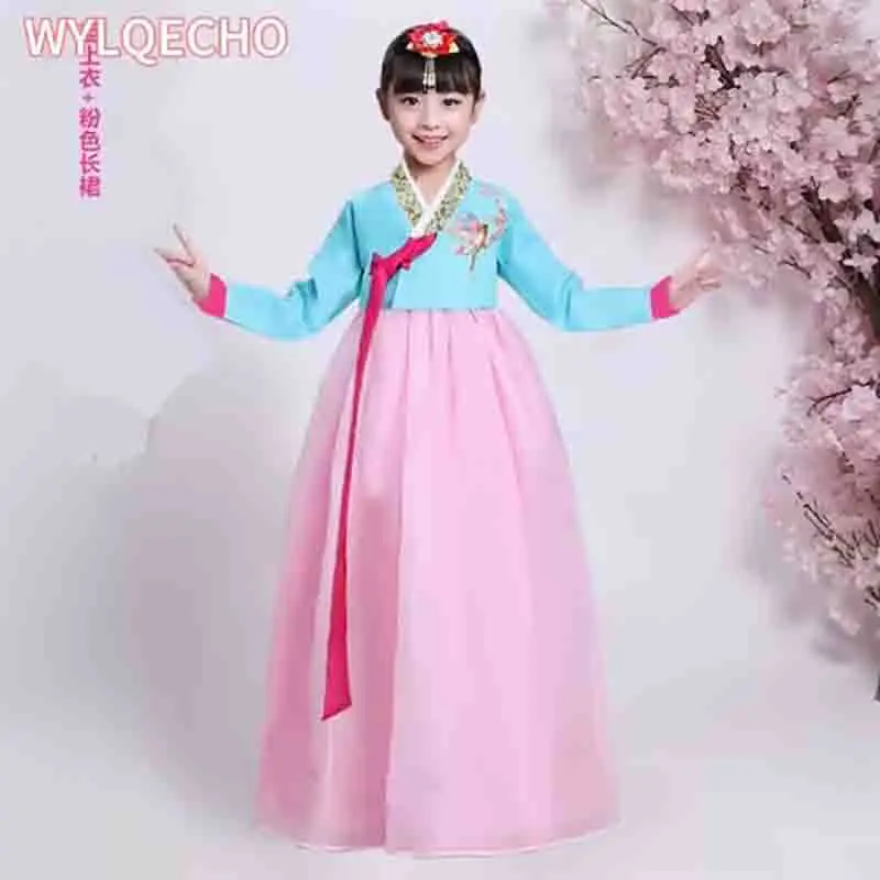 Traditional Korean Clothing Girls Hanbok Embroidery Long Sleeve Ancient Dance Costume Stage Performance Retro Court Dress
Traditional Korean Clothing Girls Hanbok Embroidery Long Sleeve Ancient Dance Costume Stage Performance Retro Court Dress