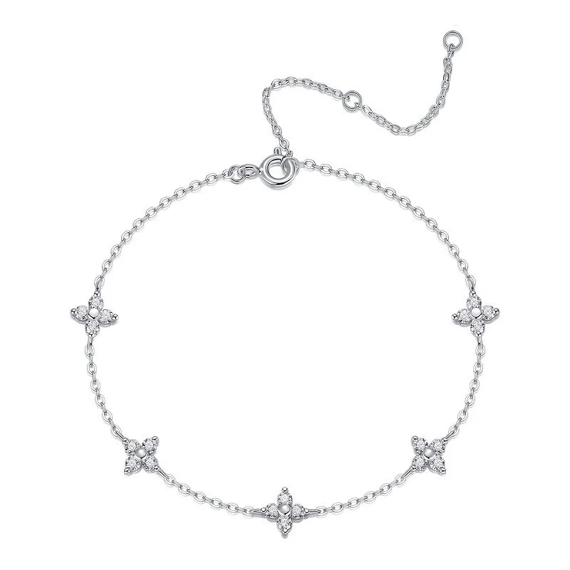 ZFSILVER Fashion Classic 925 Silver Color D Moissanite Trendy Clover Bracelet Charm Women Accessories Luxury Jewelry Gift L13989
ZFSILVER Fashion Classic 925 Silver Color D Moissanite Trendy Clover Bracelet Charm Women Accessories Luxury Jewelry Gift L13989