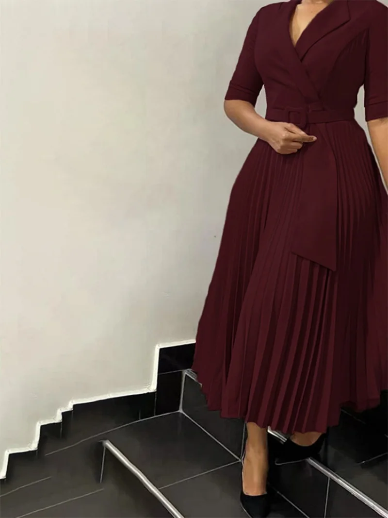 Women's Fall 2024 new commuter fashion suit collar pleated waist plus size dress
Women's Fall 2024 new commuter fashion suit collar pleated waist plus size dress