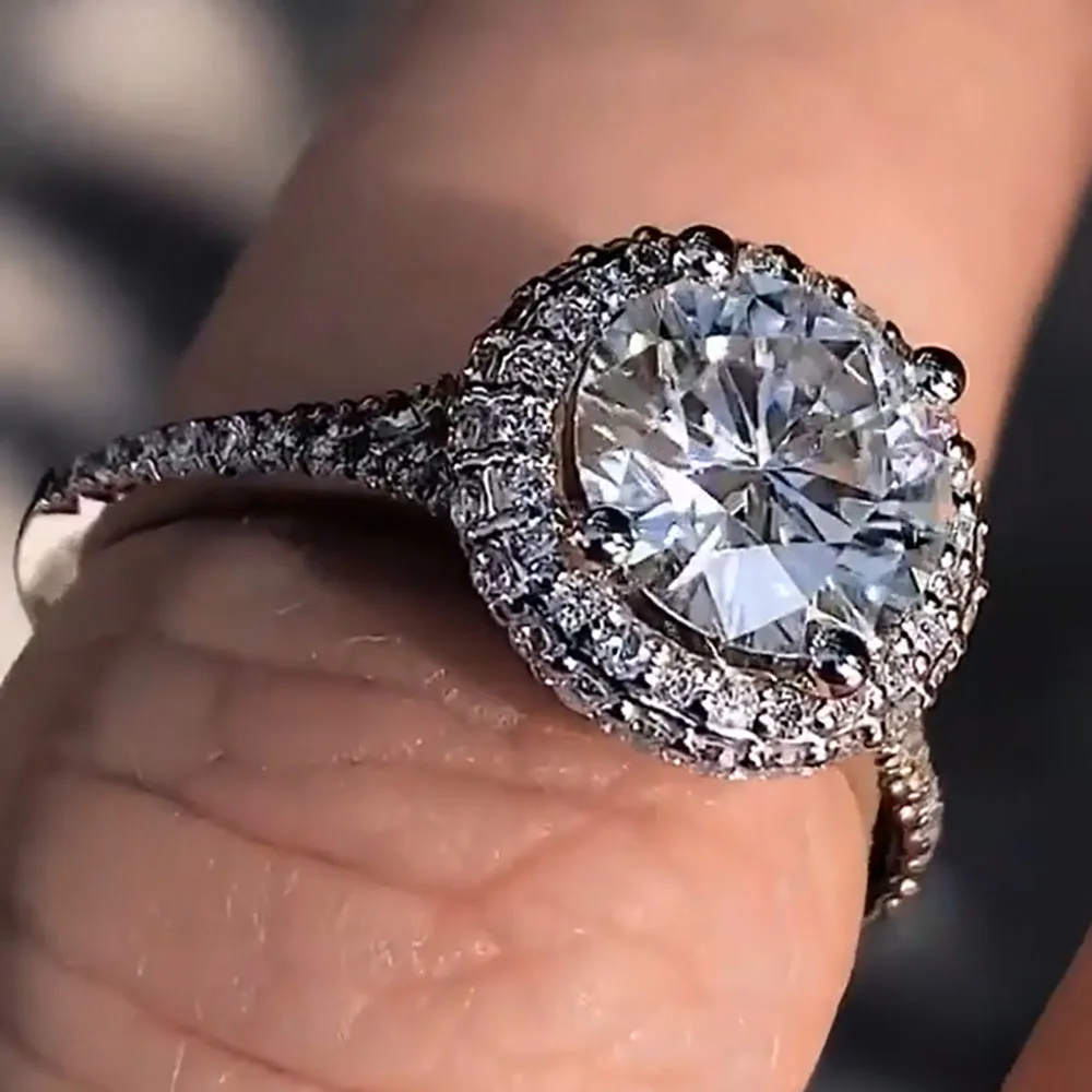 Custom Solid 18K White Gold Women Wedding Party Anniversary Engagement Ring 1 2 3 4 5 Carat Round Moissanite Diamond Ring Trendy
Custom Solid 18K White Gold Women Wedding Party Anniversary Engagement Ring 1 2 3 4 5 Carat Round Moissanite Diamond Ring Trendy