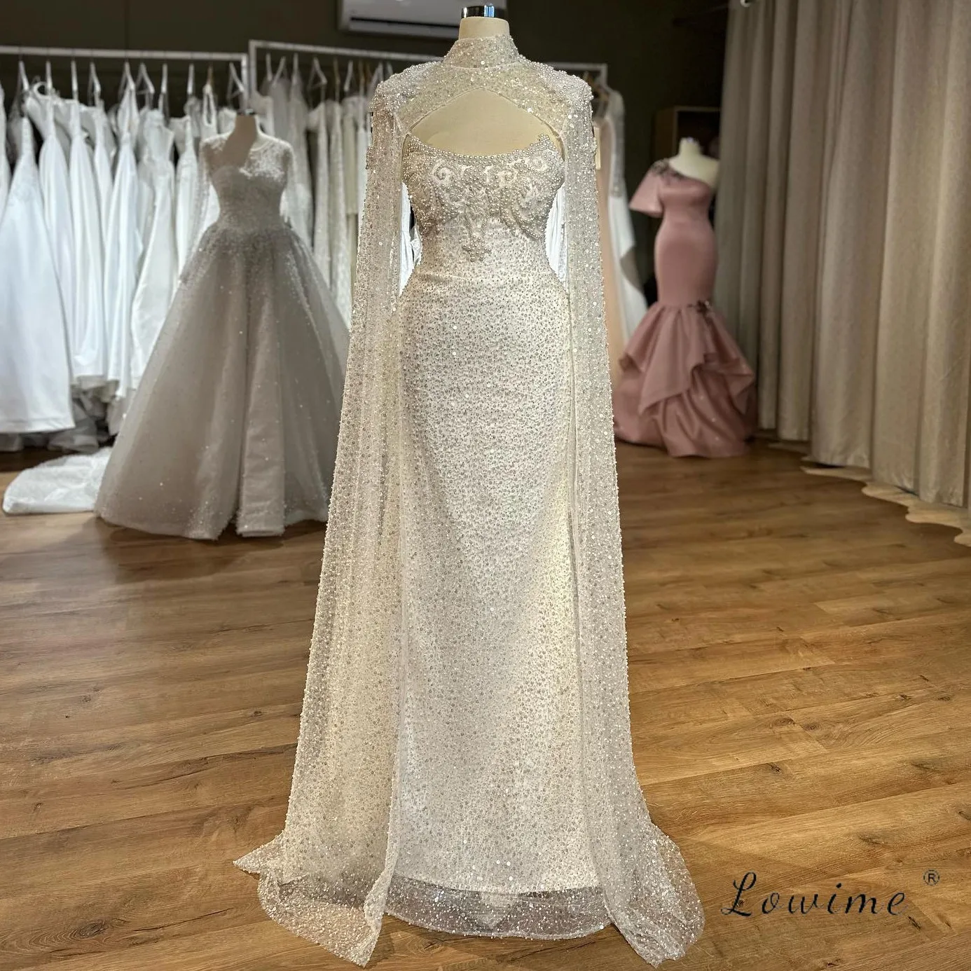 Customized Elegant Evening Gown Sparkling Sleeve Cape Full Sequins Pearls Prom Dress
Customized Elegant Evening Gown Sparkling Sleeve Cape Full Sequins Pearls Prom Dress