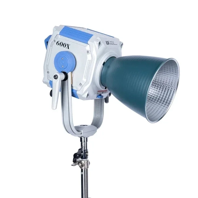 LS 600X 600D COB LED Light 600W Outdoor Spotlight Bowens Mount Studio Video Photography Lighting Remote APP Control Bi Color
LS 600X 600D COB LED Light 600W Outdoor Spotlight Bowens Mount Studio Video Photography Lighting Remote APP Control Bi Color