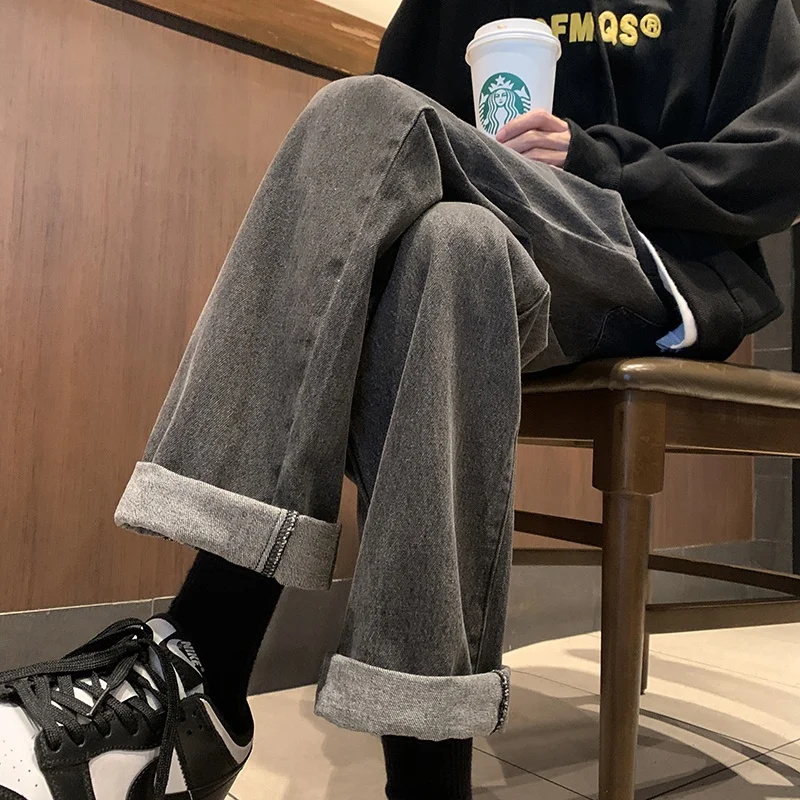 Retro American Denim Jeans Men's Spring Autumn Straight Leg Casual Pants High Street Vibe Boys Loose Fit Wear Resistant
Retro American Denim Jeans Men's Spring Autumn Straight Leg Casual Pants High Street Vibe Boys Loose Fit Wear Resistant