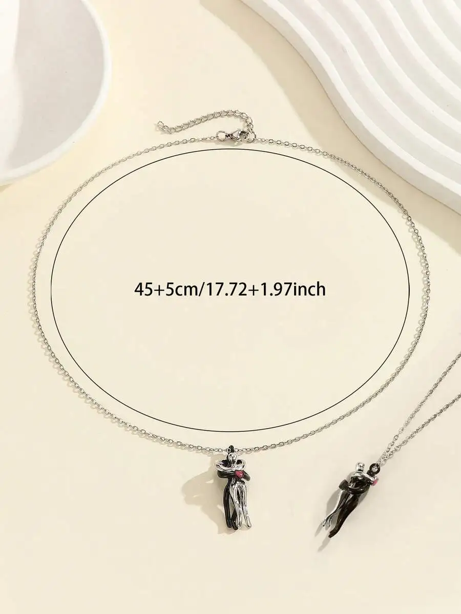 2pcs Glow In The Dark Couple Necklace Set With Hug Pendant And Pink Heart
2pcs Glow In The Dark Couple Necklace Set With Hug Pendant And Pink Heart