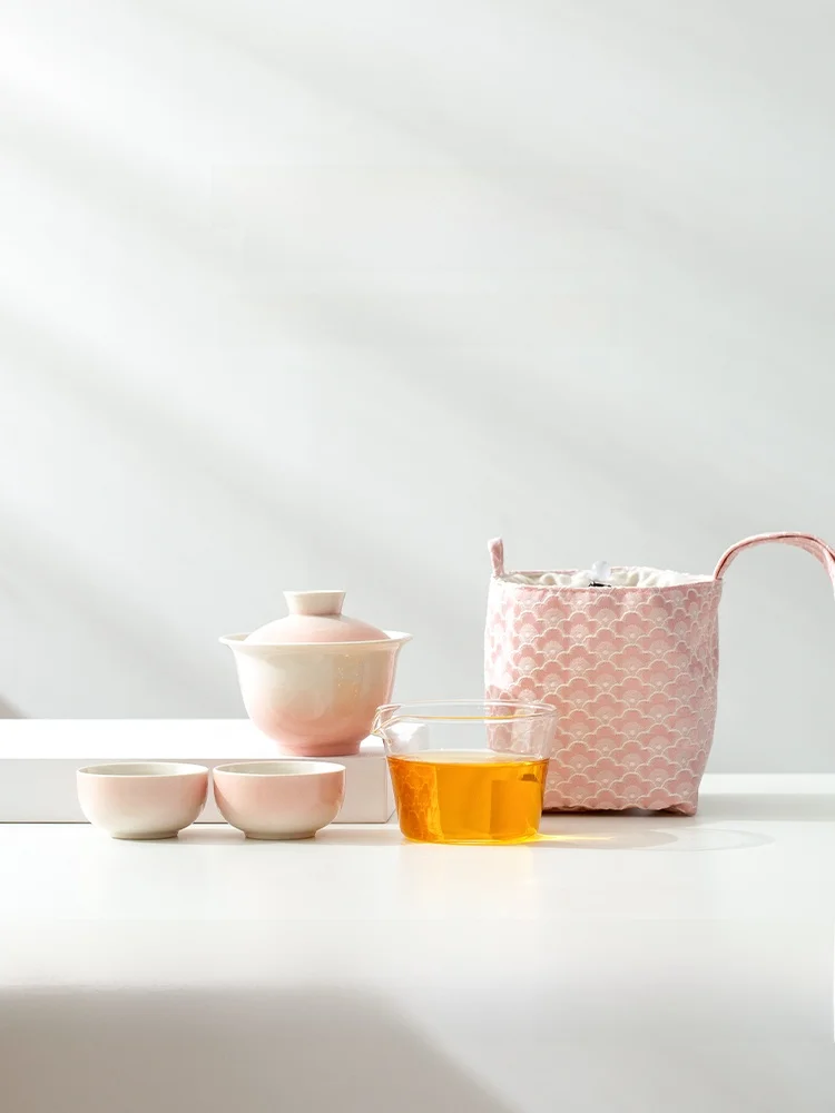 Portable Outdoor Travel Ceramic Tea Set Gradient Design High Aesthetic Value Includes Storage Bag One Cover Bowl Two Cups
Portable Outdoor Travel Ceramic Tea Set Gradient Design High Aesthetic Value Includes Storage Bag One Cover Bowl Two Cups
